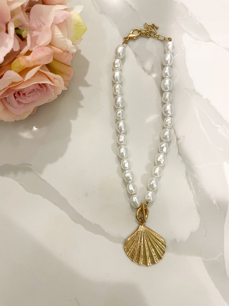 Sandy Shores Seashell Necklace *Final Sale*