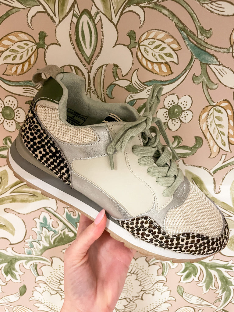 Shu Shop Parker Sneakers in Black and White