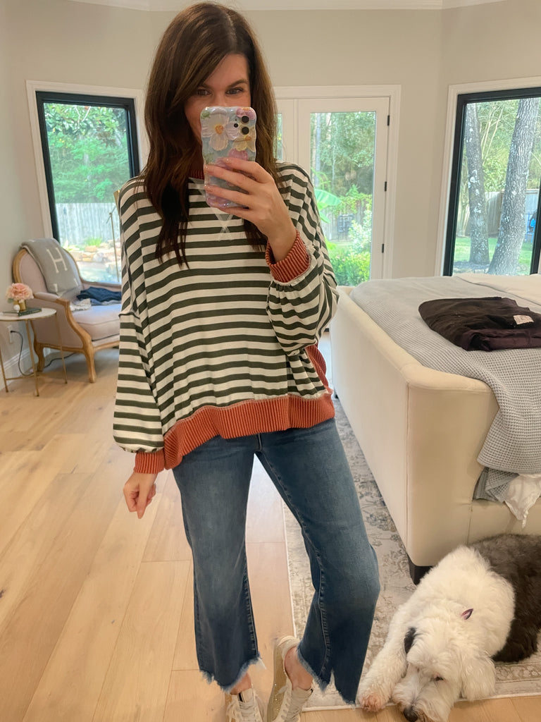 Pumpkin Patch Pullover in Olive/Rust