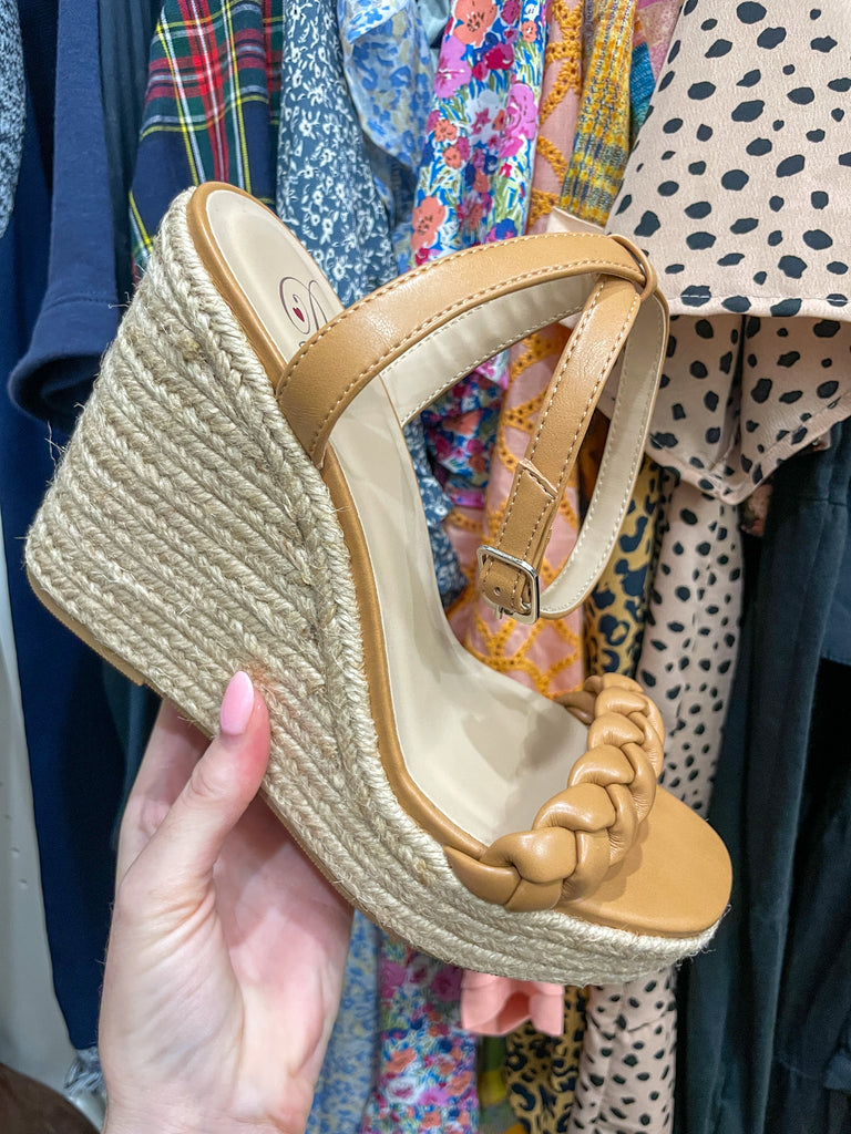 Michela Wedges in Camel