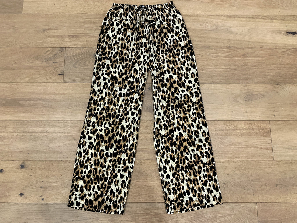 Bold Moves Wide Leg Leopard Pants