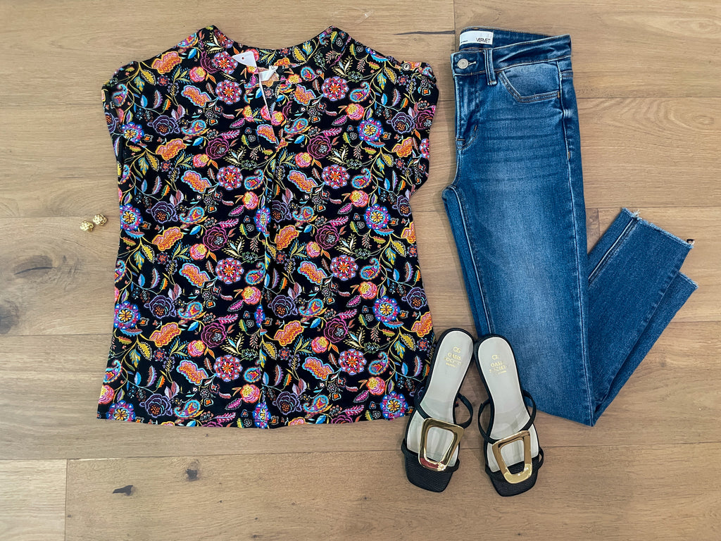 The Lizzy Top in Black Perfect Paisley