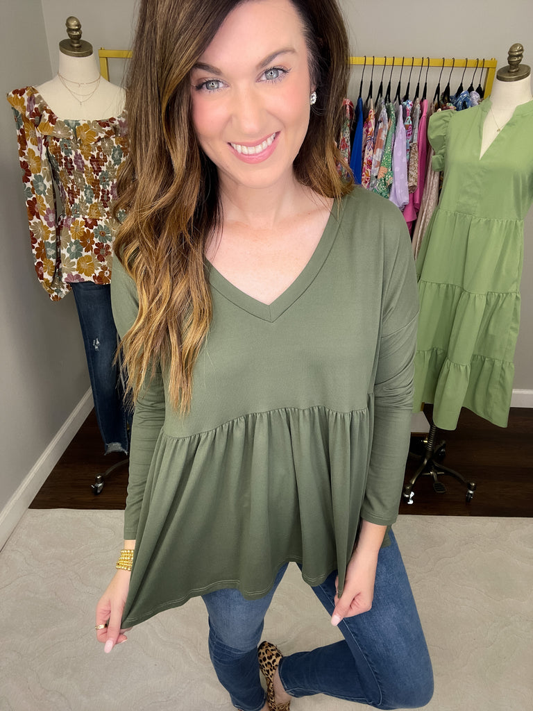 *BELLES & DOORBUSTER* Hughes V-Neck Peplum Top in Olive and Marsala *Final Sale*