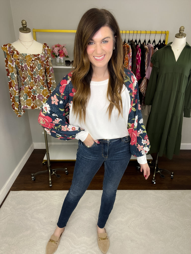 Judy Blue Lydia Mid Rise Vintage Raw Hem Skinny Jeans