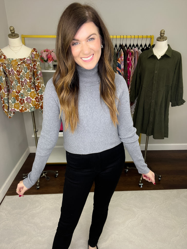 SALE! Show Up Chic Sweater in Heather Gray *Final Sale*
