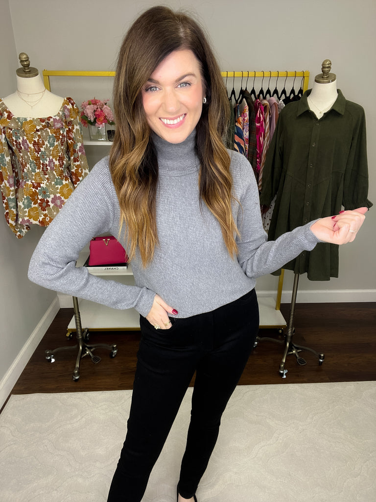 SALE! Show Up Chic Sweater in Heather Gray *Final Sale*