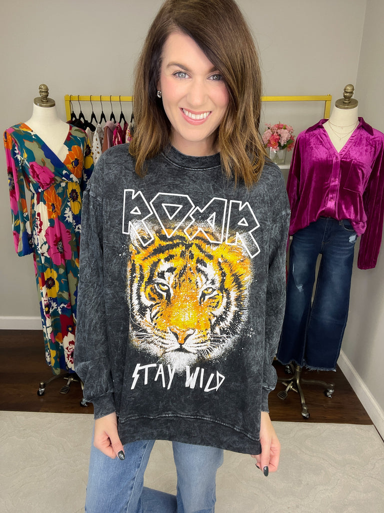 SALE! Roar Mineral Washed Pullover *Final Sale*