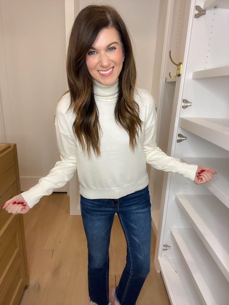 SALE! Oh-So-Perfect Turtleneck Sweater in Cream *Final Sale*