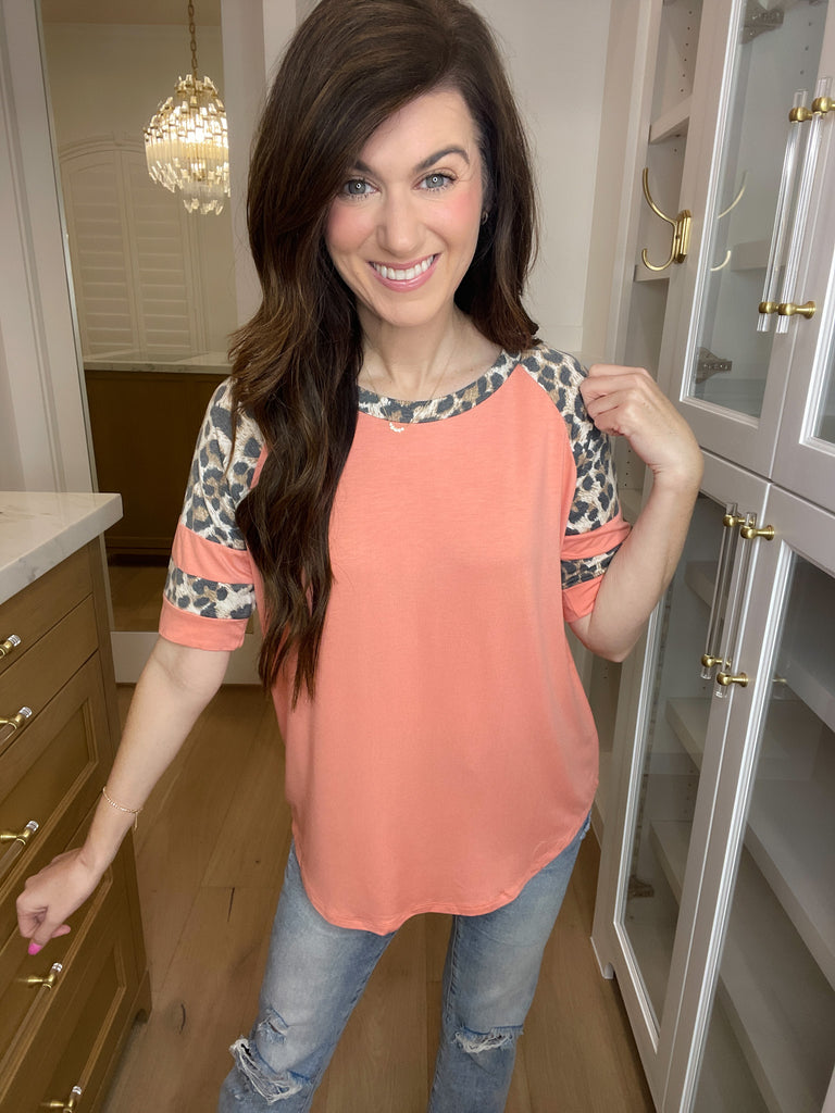 *BELLES & DOORBUSTER* Sumner Raglan Tee *Final Sale*