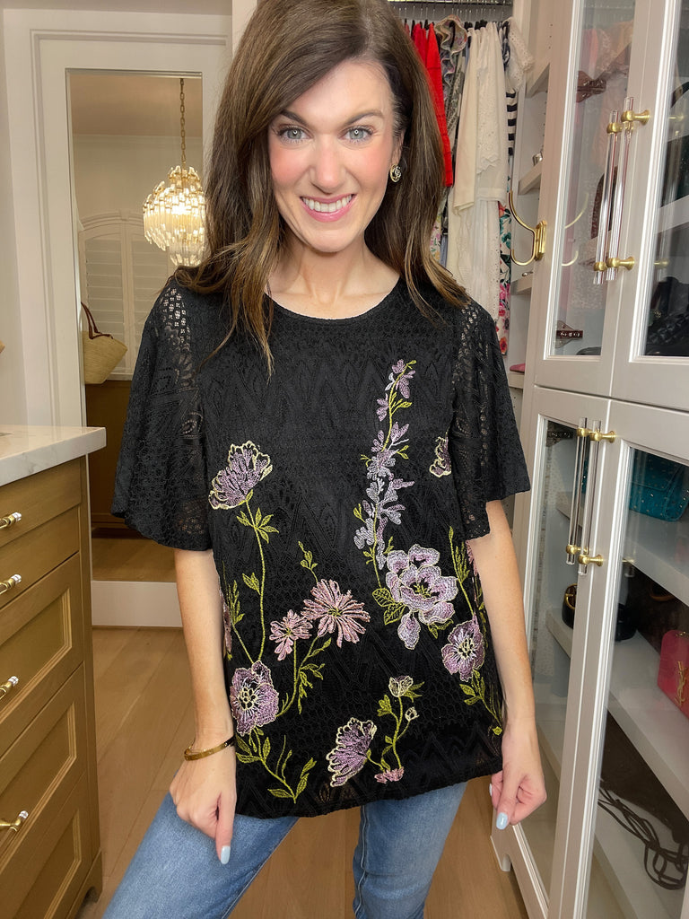 *BELLES & DOORBUSTER* Mesmerizing Lace Embroidered Top *Final Sale*