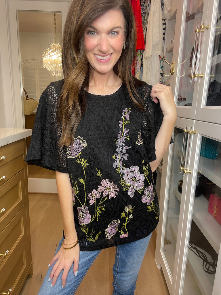 *BELLES & DOORBUSTER* Mesmerizing Lace Embroidered Top *Final Sale*