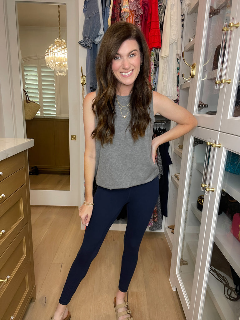 *BELLES & DOORBUSTER* Get Moving Leggings in Navy *Final Sale*