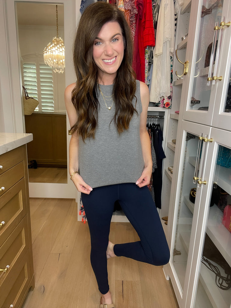 *BELLES & DOORBUSTER* Get Moving Leggings in Navy *Final Sale*