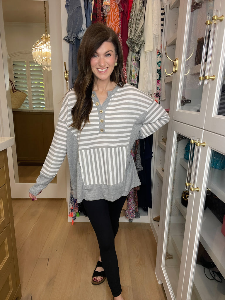 SALE! Stroll Around Town Pullover *Final Sale*