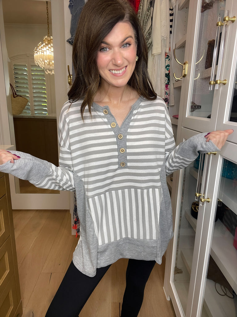 SALE! Stroll Around Town Pullover *Final Sale*