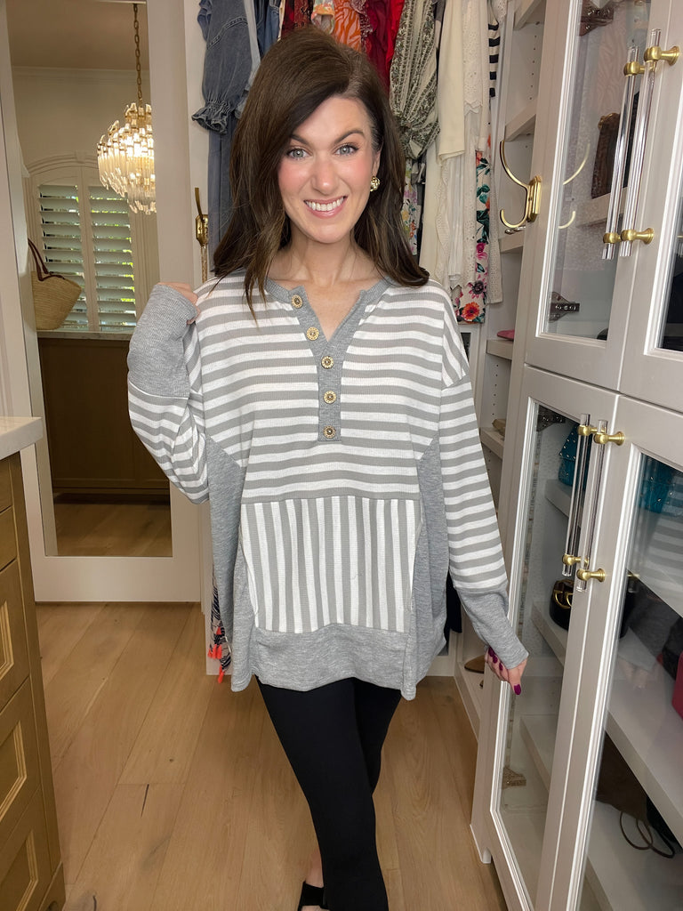 SALE! Stroll Around Town Pullover *Final Sale*