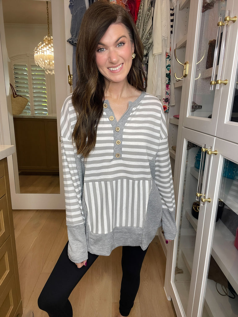 SALE! Stroll Around Town Pullover *Final Sale*