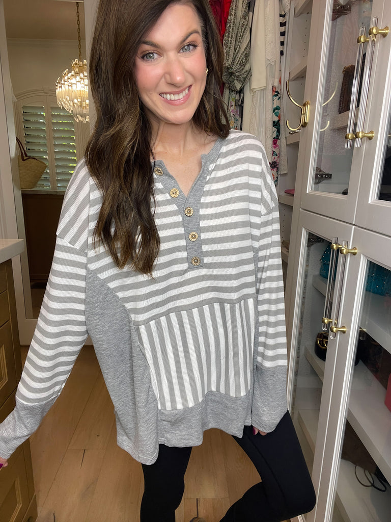 SALE! Stroll Around Town Pullover *Final Sale*