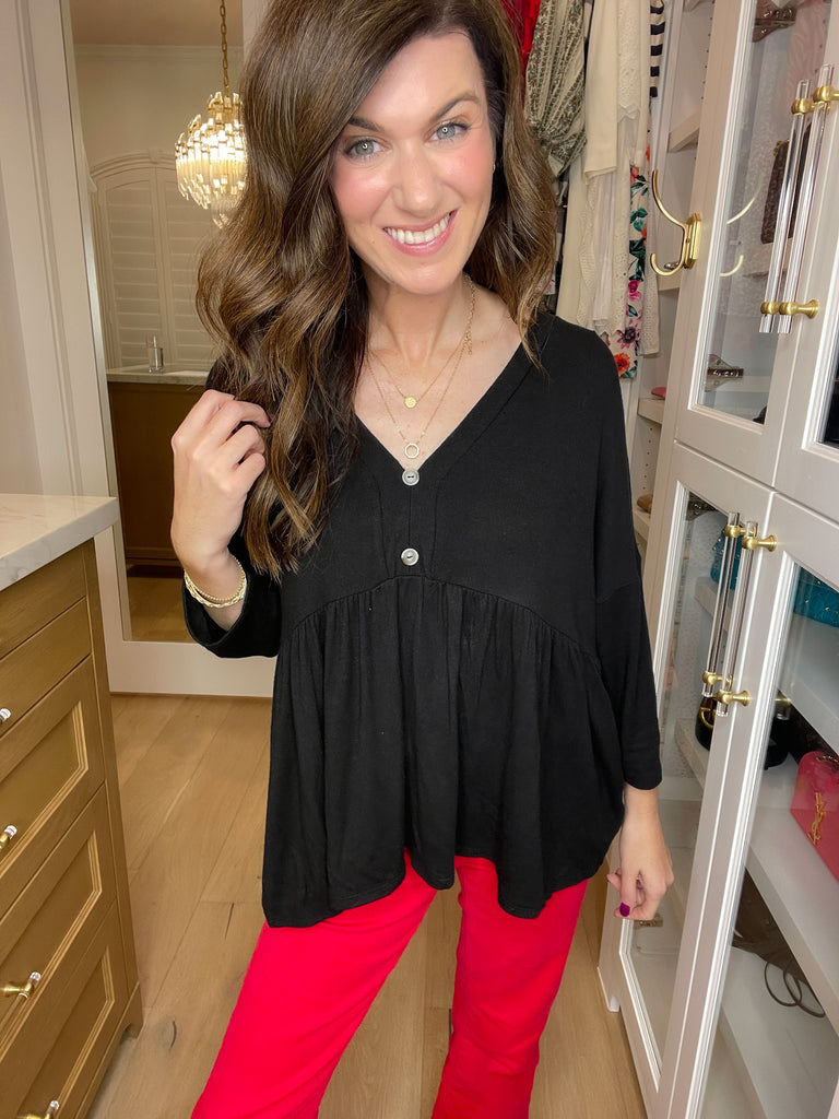 *BELLES & DOORBUSTER* Caprock Peplum Top in Black *Final Sale*
