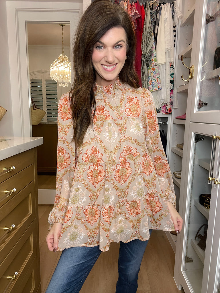 Scenic Serenade Tiered Top