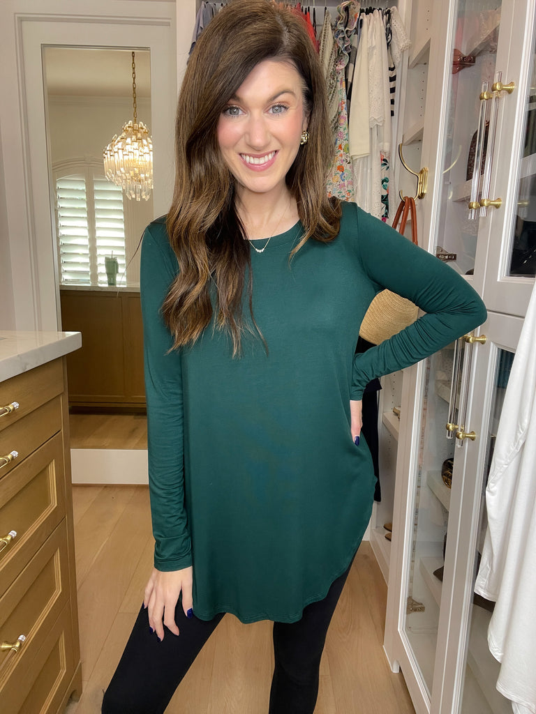 *BELLES & DOORBUSTER* Wayside Long Sleeve Top in Hunter and White *Final Sale*