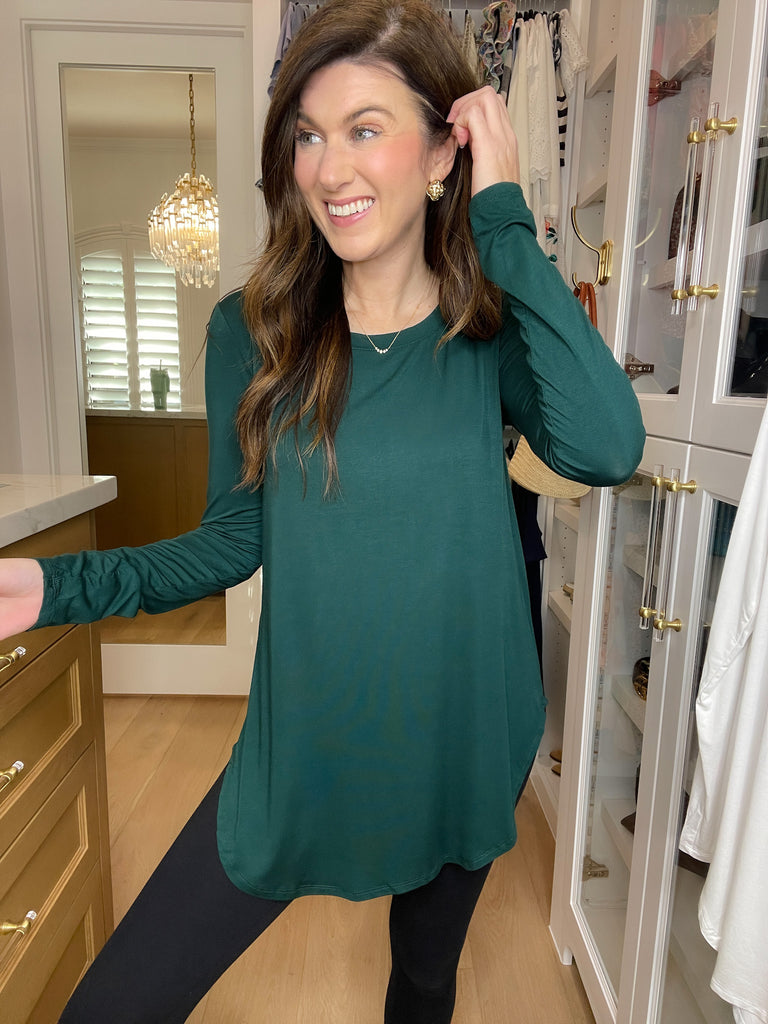 *BELLES & DOORBUSTER* Wayside Long Sleeve Top in Hunter and White *Final Sale*