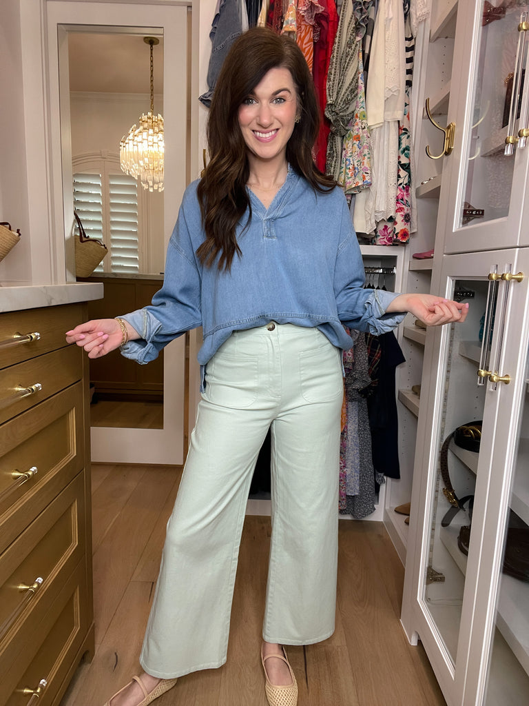 Lennon Patch Pocket Cropped Pants in Seafoam