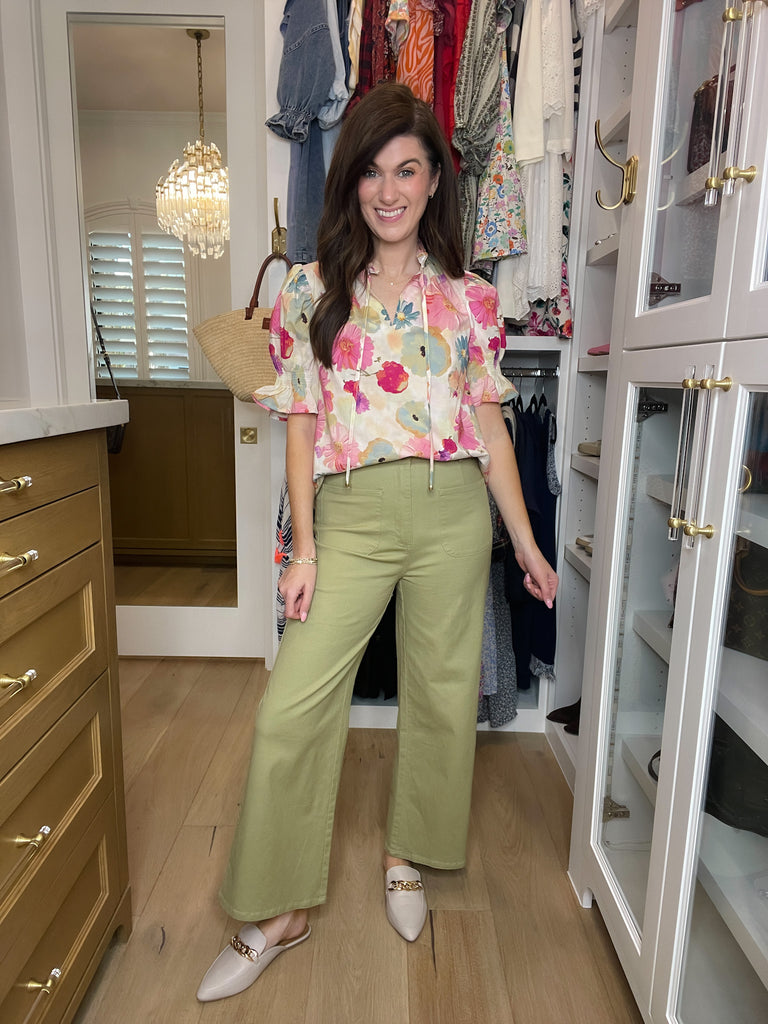 Lennon Patch Pocket Cropped Pants in Light Olive