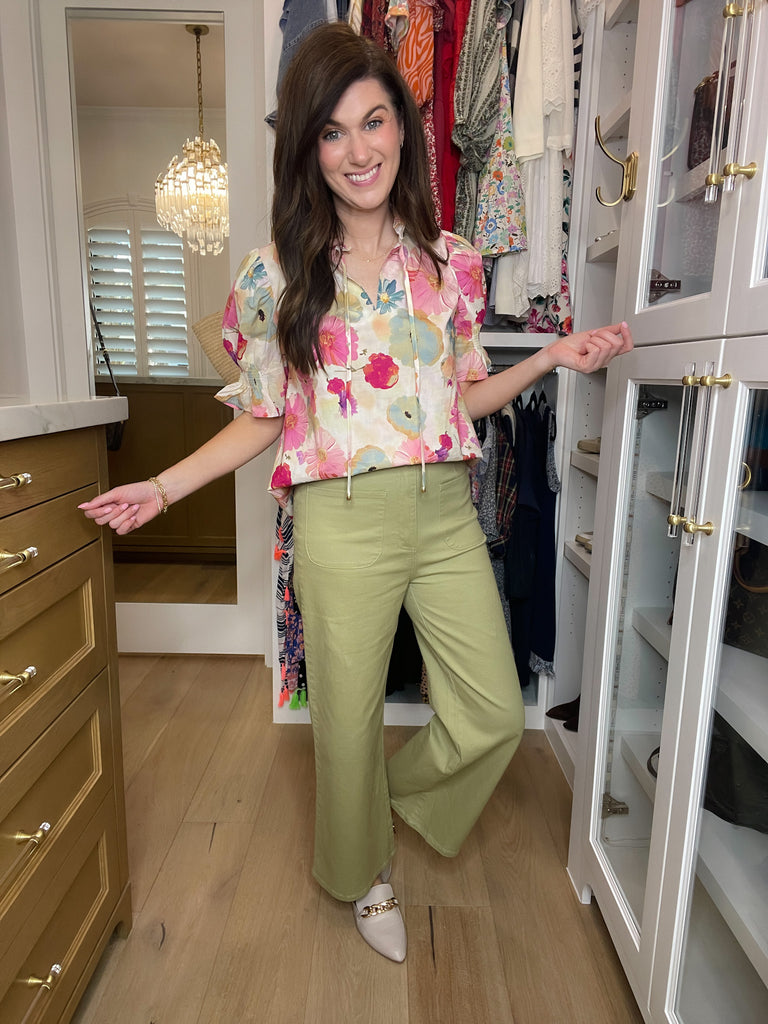 Lennon Patch Pocket Cropped Pants in Light Olive