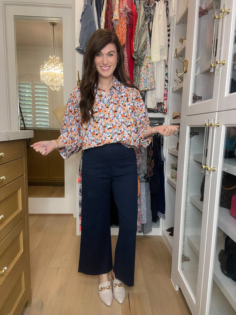 Lennon Patch Pocket Cropped Pants in Navy