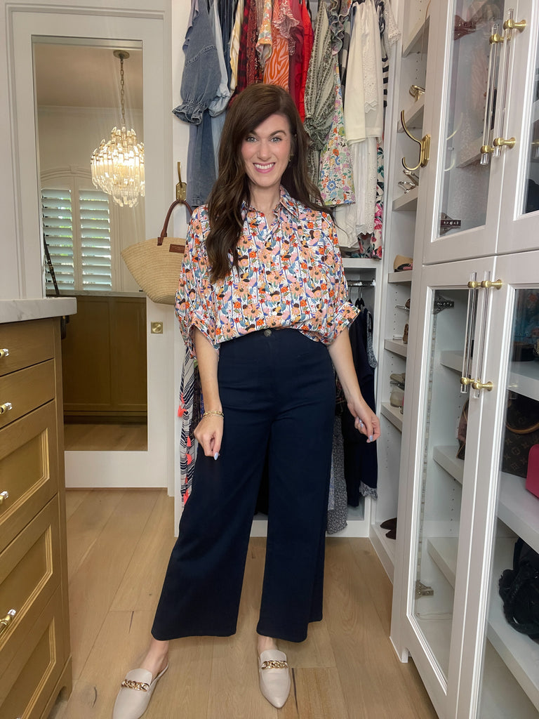 Lennon Patch Pocket Cropped Pants in Navy