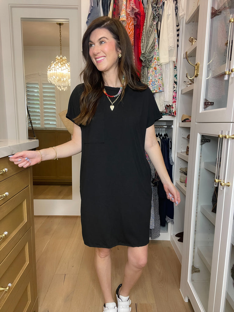 City Stroll T-Shirt Dress in Black