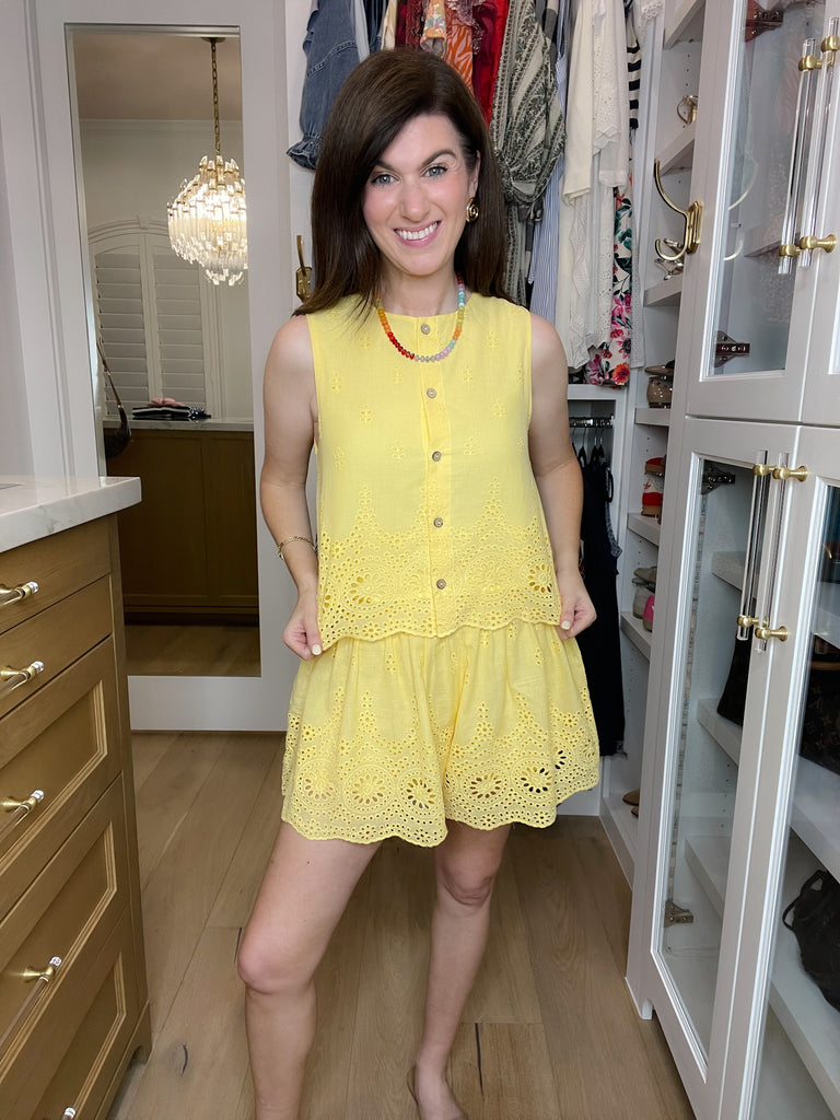 City Break Eyelet Set in Yellow