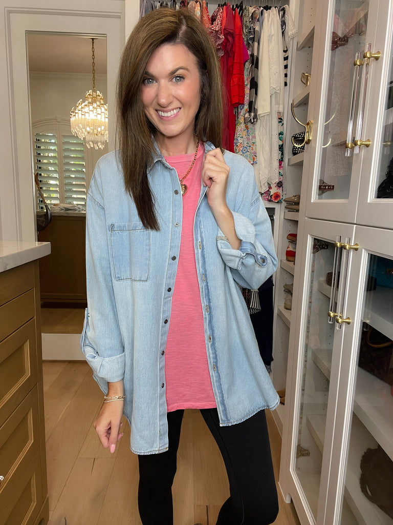 Power Walk Pocket Tee in Coral