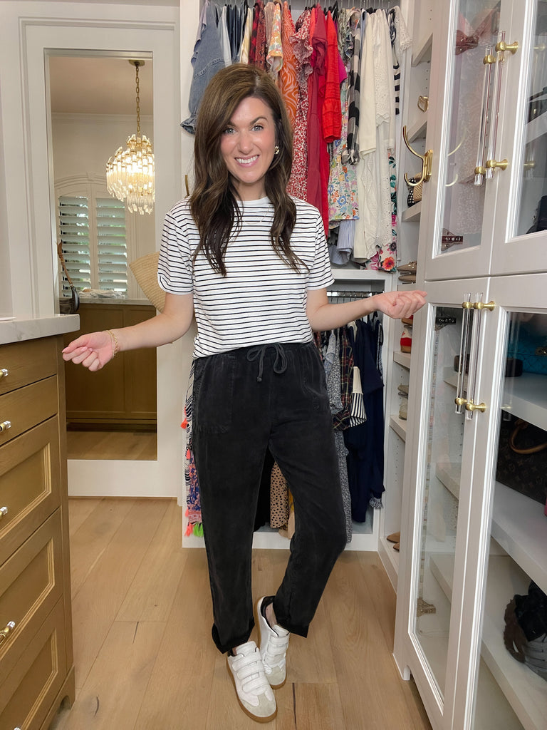 Everyday Escape Mineral Washed Pants in Black