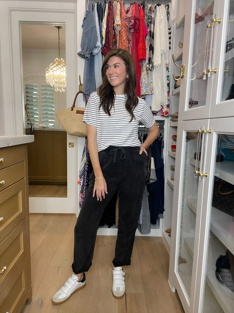 Everyday Escape Mineral Washed Pants in Black