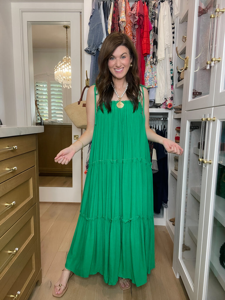 Strolling Through Seaside Dress in Kelly Green