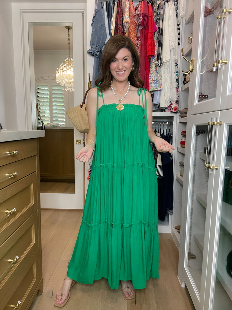 Strolling Through Seaside Dress in Kelly Green