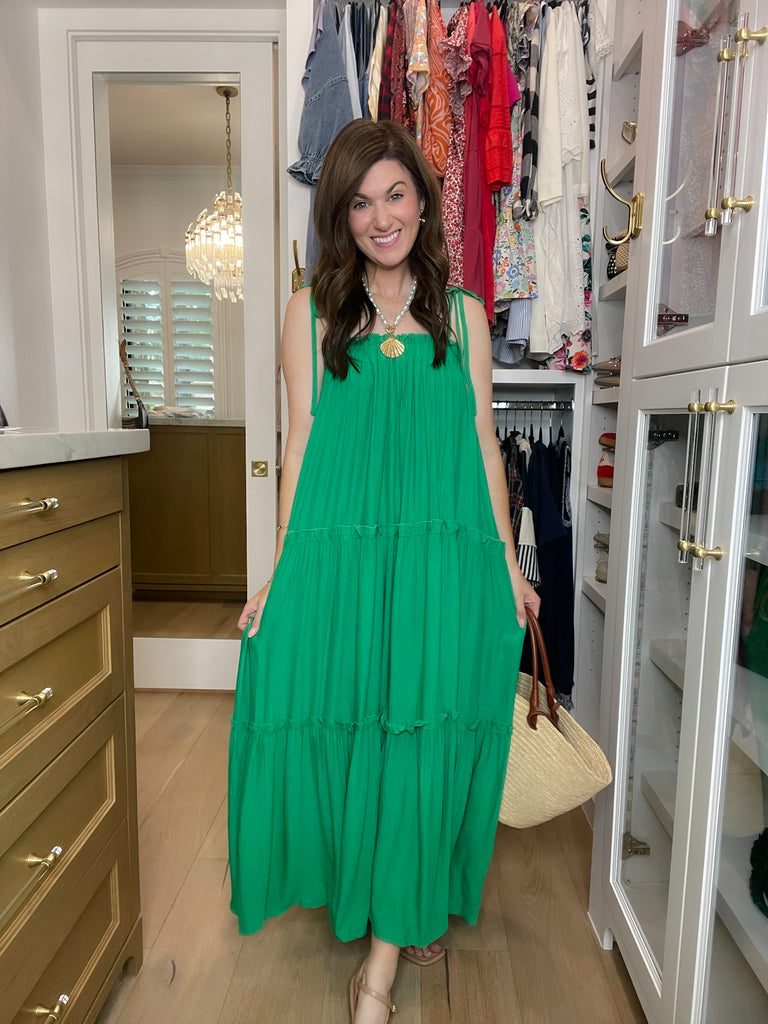 Strolling Through Seaside Dress in Kelly Green