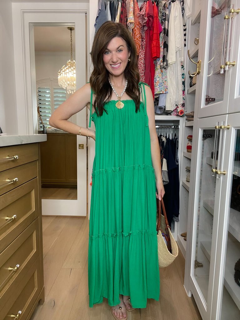 Strolling Through Seaside Dress in Kelly Green