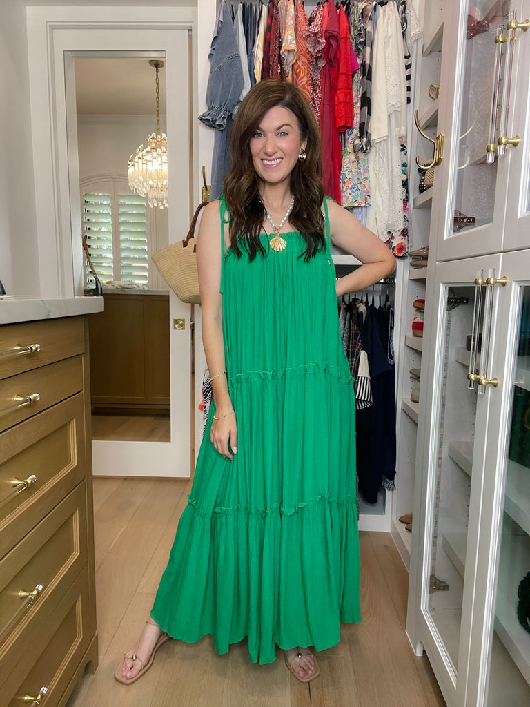 Strolling Through Seaside Dress in Kelly Green