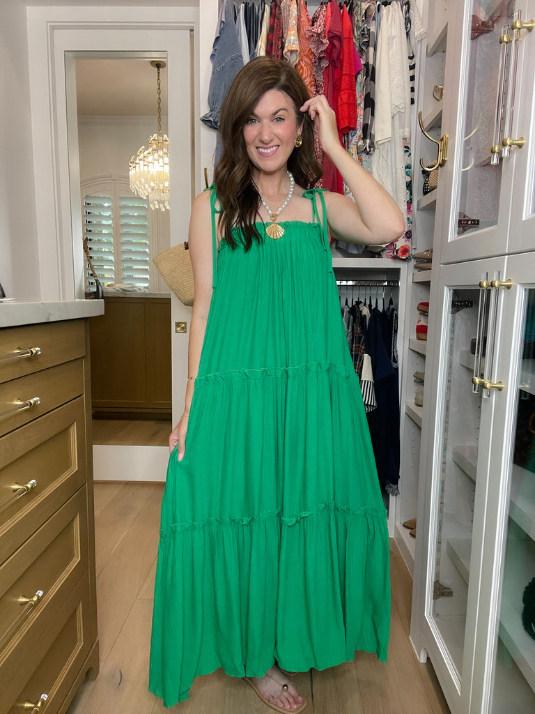 Strolling Through Seaside Dress in Kelly Green