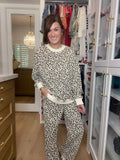 The Lounging Leopard Set