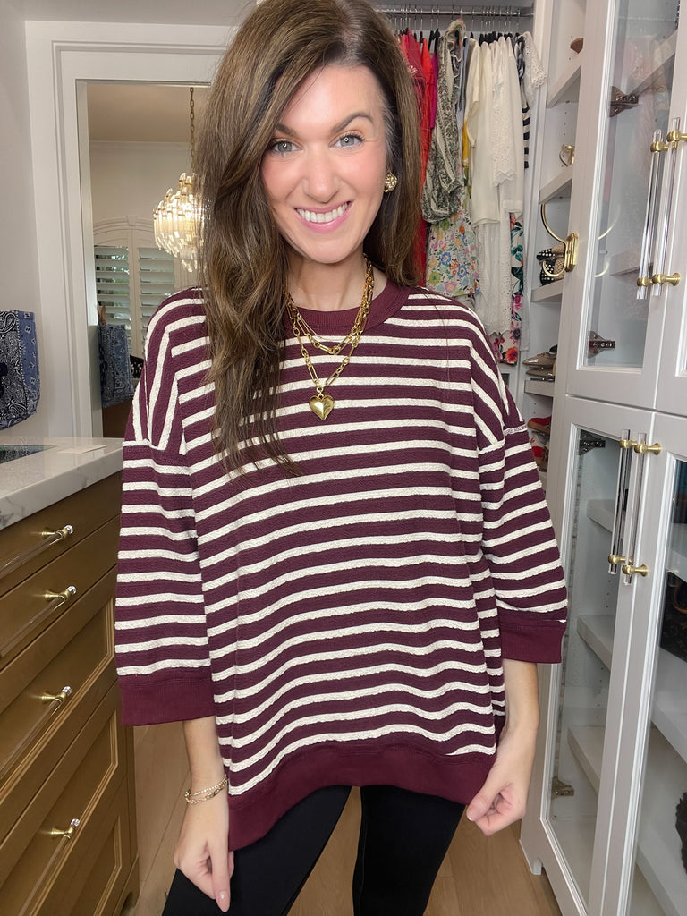 Weekender Knit Pullover in Burgundy