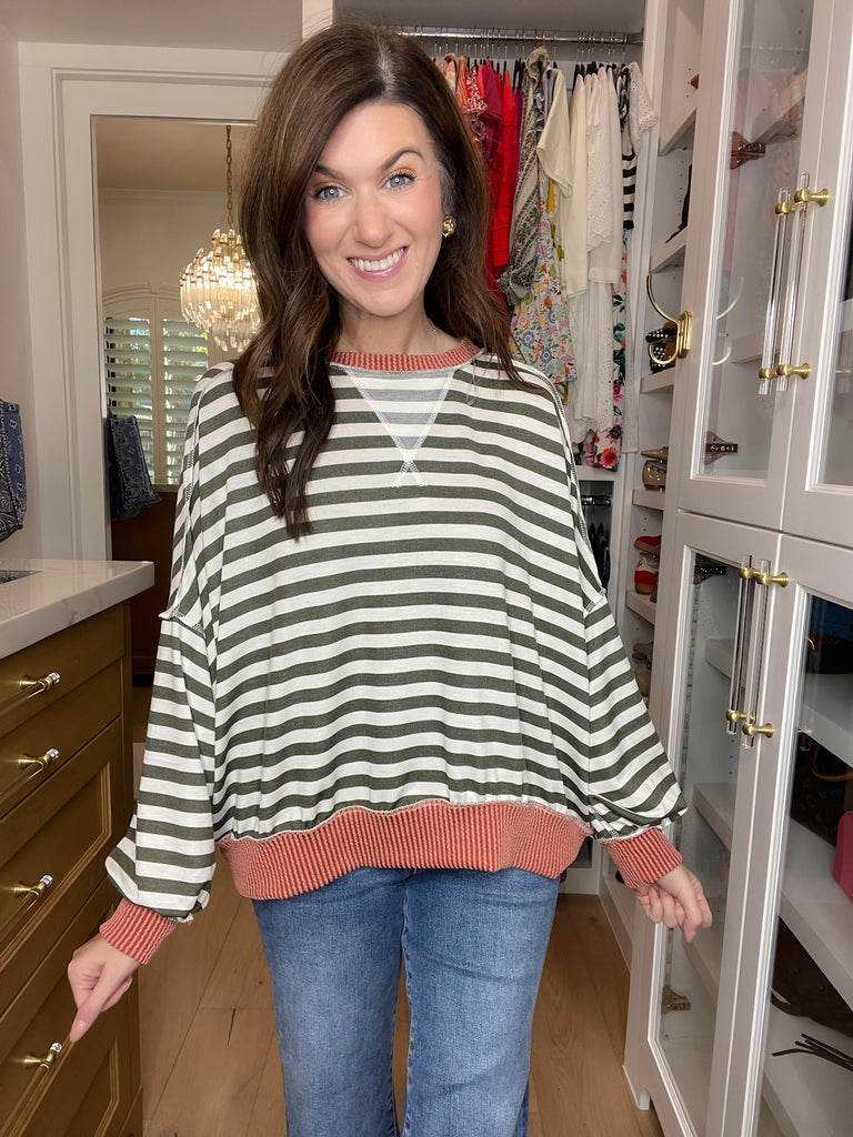 Pumpkin Patch Pullover in Olive/Rust