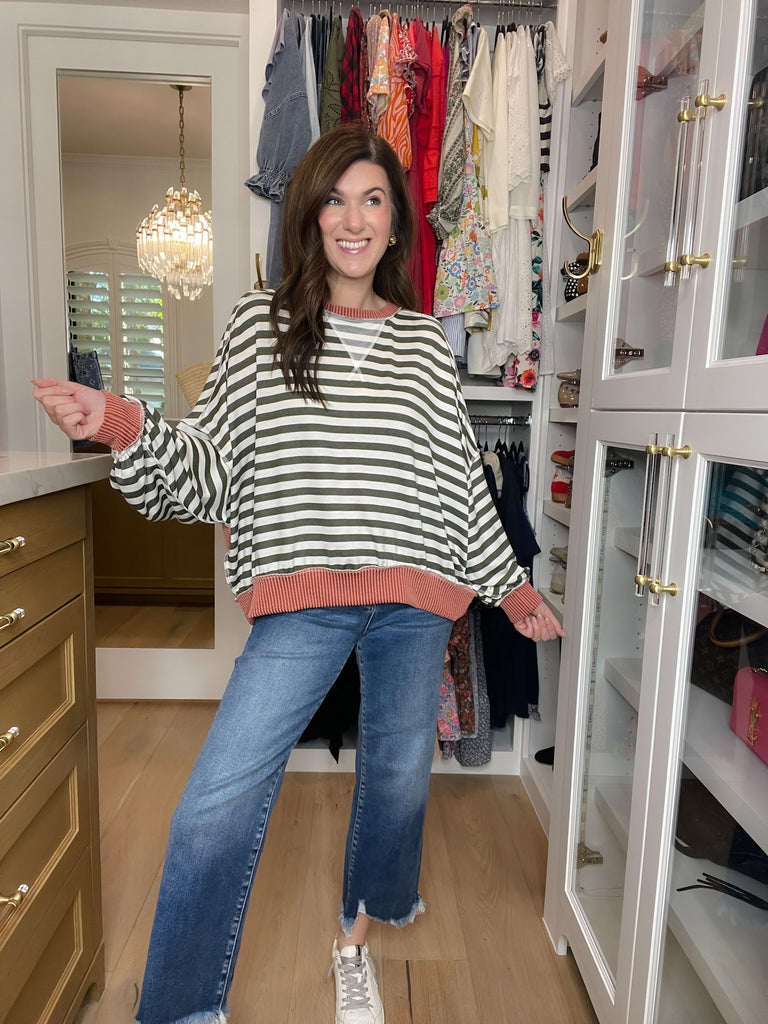 Pumpkin Patch Pullover in Olive/Rust