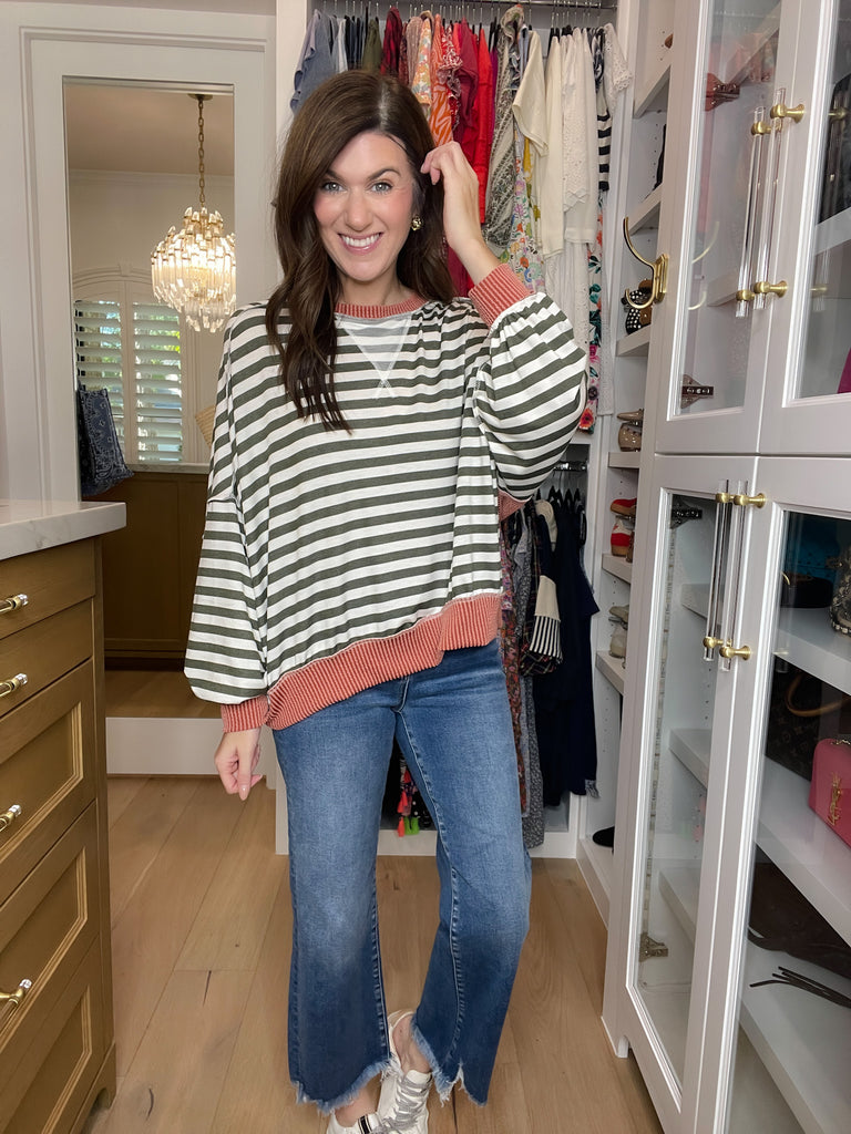 Pumpkin Patch Pullover in Olive/Rust