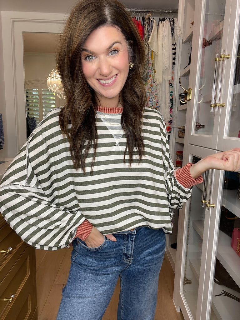 Pumpkin Patch Pullover in Olive/Rust