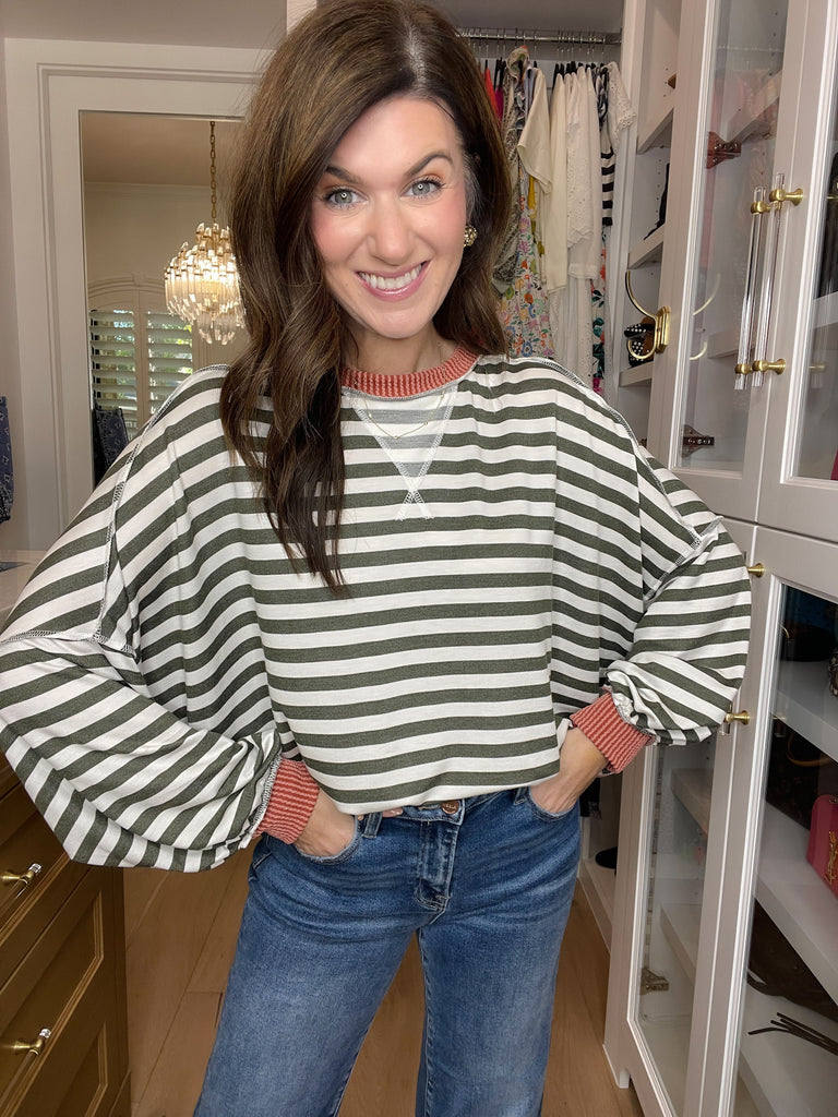 Pumpkin Patch Pullover in Olive/Rust