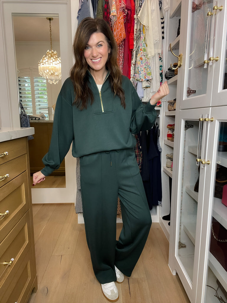 The Effortless Edit Set in Hunter Green